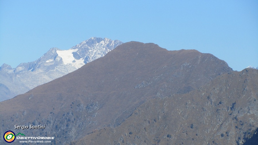 52 M. Lago con dietro il M. Disgrazia.JPG